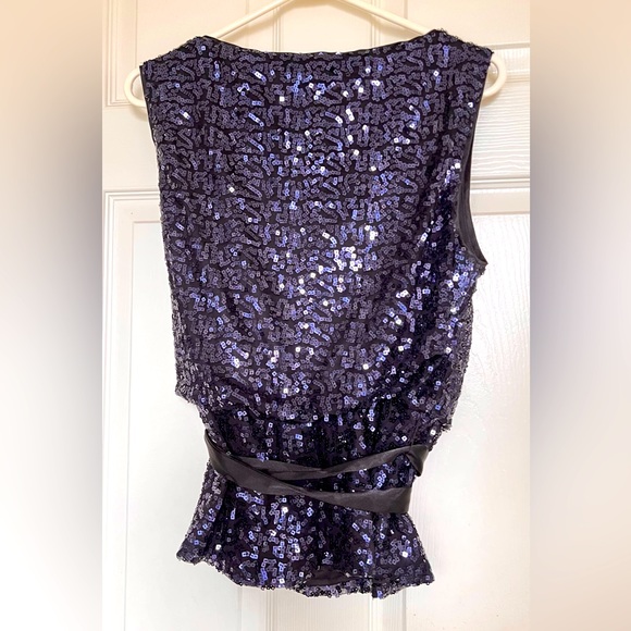 XSCAPE Black/Navy Blue Sleeveless Cowl Neck Sequin Fit & Flare Blouse - Picture 2 of 2